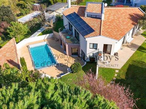 Vente maison 10 pièces Saint-Palais-sur-Mer 17