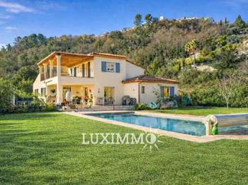 Vente maison 8 pièces Saint-Paul-de-Vence 06