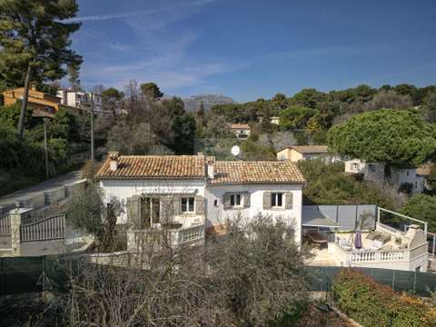 Vente maison 4 pièces Saint-Paul-de-Vence 06
