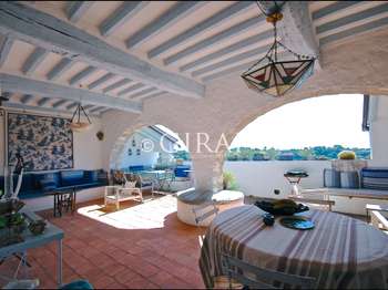 Vente maison 8 pièces Saint-Paul-de-Vence 06