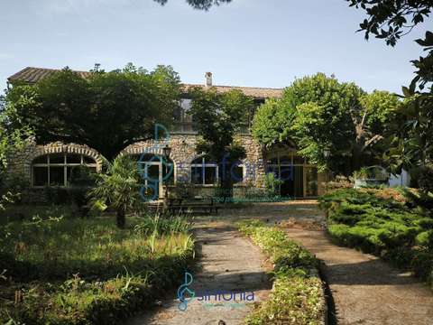 Vente maison 8 pièces Saint-Paul-les-Fonts 30