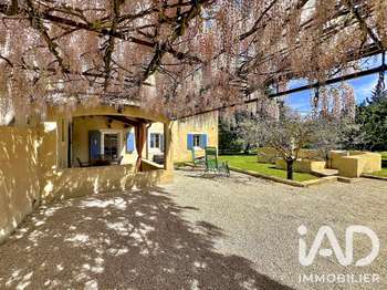 Maison 5 pièces 201 m² · à Saint-Paulet-de-Caisson · 201 m² · 450 000 €