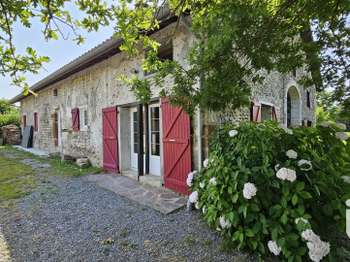 Vente Maison 8 piècesSaint-Pé-de-Léren