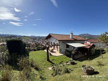Vente maison 6 pièces Saint-Pée-sur-Nivelle 64