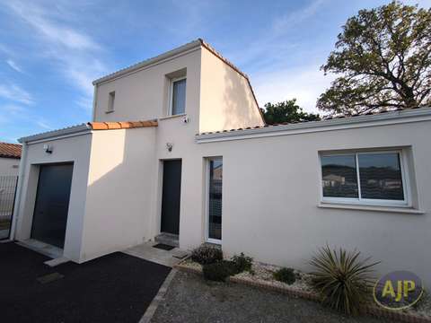 Vente maison 5 pièces Saint-Père-en-Retz 44