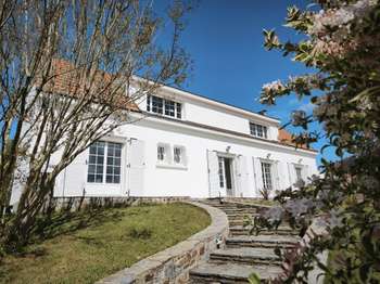 Vente maison 8 pièces Saint-Père-en-Retz 44