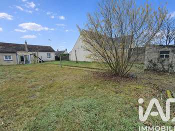 Vente maison 4 pièces Saint-Père-sur-Loire 45
