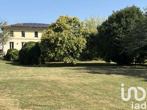 Vente maison 9 pièces Saint-Pey-de-Castets 33