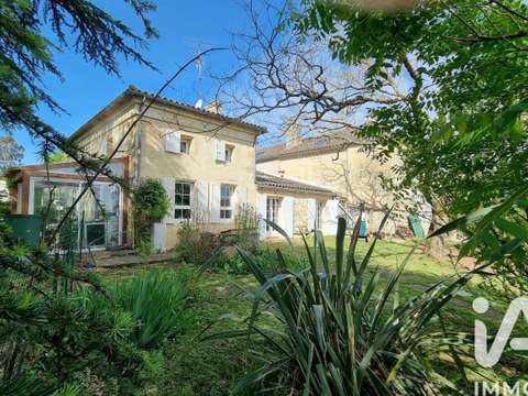 Vente maison 10 pièces Saint-Pey-de-Castets 33