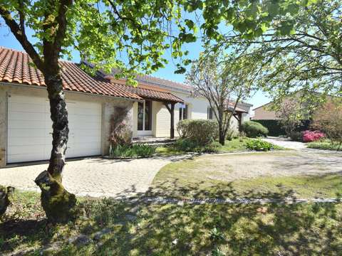 Vente maison 6 pièces Saint-Philbert-de-Bouaine 85