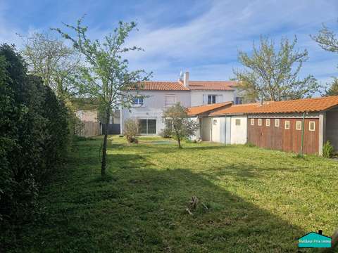 Vente maison 5 pièces Saint-Philbert-de-Bouaine 85