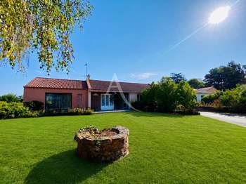 Vente maison 8 pièces Saint-Philbert-de-Grand-Lieu 44