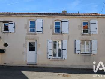 Vente maison 4 pièces Saint-philbert-du-pont-charrault 85