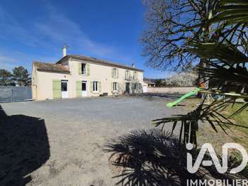 Vente maison 6 pièces Saint-Pierre-à-Champ 79