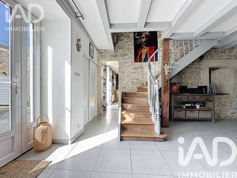 Vente maison 6 pièces Saint-Pierre-d'Amilly 17