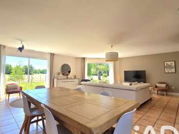 Vente maison 5 pièces Saint-Pierre-d'Eyraud 24
