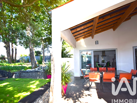 Vente maison 8 pièces Saint-Pierre-d'Oléron 17