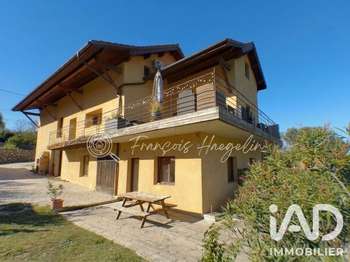 Vente Maison 7 chambresSaint-Pierre-de-Curtille