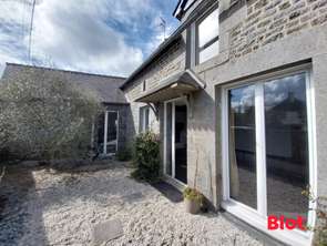 Vente Maison 2 chambresSaint-Pierre-de-Plesguen