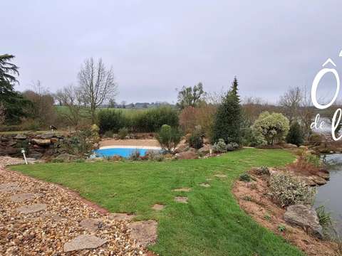 Vente maison 9 pièces Saint-Pierre-des-Échaubrognes 79