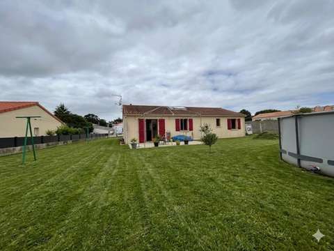 Vente maison 6 pièces Saint-Pierre-des-Échaubrognes 79