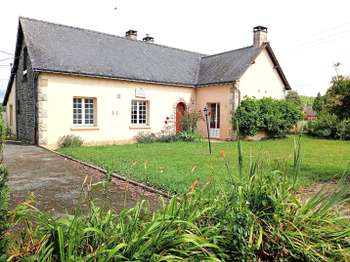 Vente maison 5 pièces Saint-Pierre-des-Landes 53