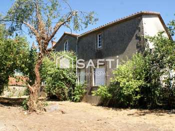 Vente maison 6 pièces Saint-Pierre-du-Chemin 85