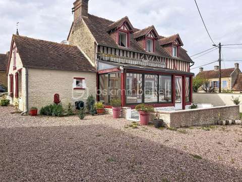 Vente maison 5 pièces Saint-Pierre-en-Auge 14