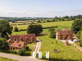 Vente Maison 9 chambresSaint-Pierre-en-Auge
