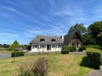 Vente maison 10 pièces Saint-Pierre-la-Cour 53