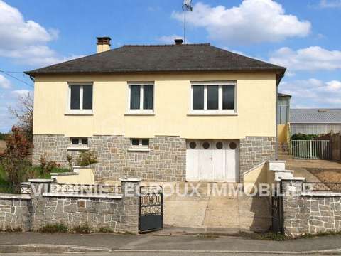 Vente maison 4 pièces Saint-Pierre-la-Cour 53