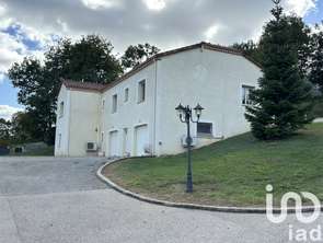 Vente Maison 3 chambresSaint-Pierre-Lafeuille