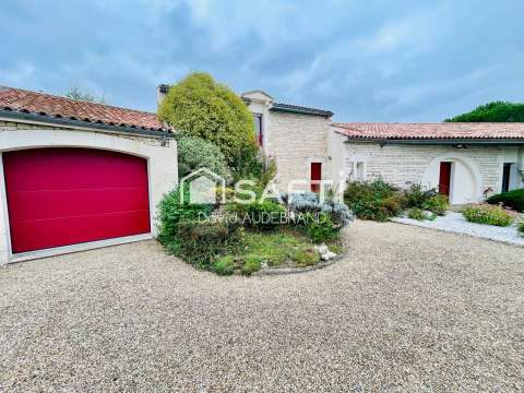 Vente maison 9 pièces Saint-Pierre-le-Vieux 85