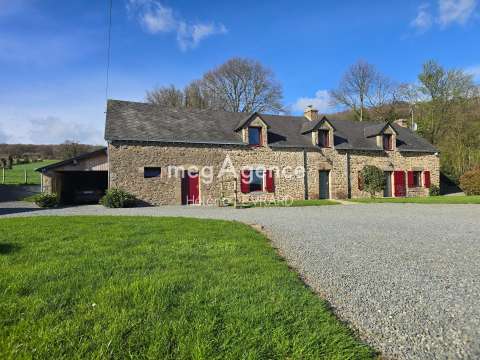 Vente maison 5 pièces Saint-Pierre-sur-Orthe 53