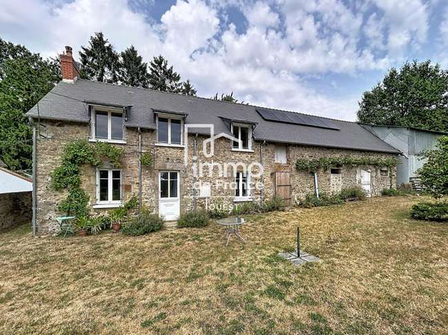 Maison 5 pièces 106 m² · à Bais · 106 m² · 160 000 €