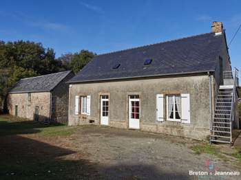 Vente maison 4 pièces Saint-Pierre-sur-Orthe 53