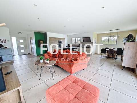 Vente maison 6 pièces Saint-Planchers 50