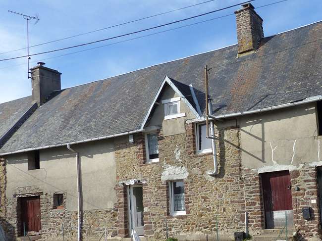 Maison 2 pièces 50 m² · à Saint-Planchers · 50 m² · 90 000 €