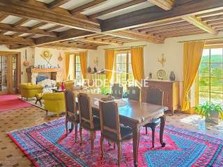 Vente maison 11 pièces