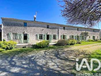 Vente maison 8 pièces Saint-Pompain 79