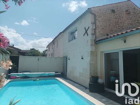 Vente maison 9 pièces Saint-Porchaire 17
