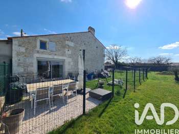 Vente maison 3 pièces Saint-Porchaire 17