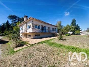 Vente Maison 4 chambresSaint-Porchaire