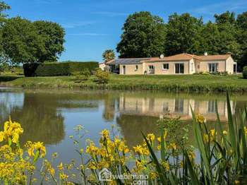 Vente maison 7 pièces Saint-Prouant 85