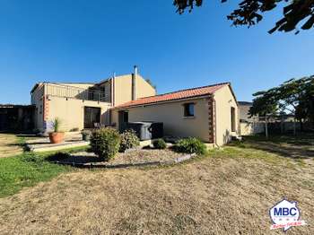Vente maison 6 pièces Saint-Quentin-en-Mauges 49