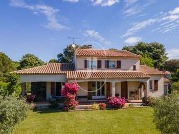 Vente Maison 4 chambresSaint-Quentin-la-Poterie