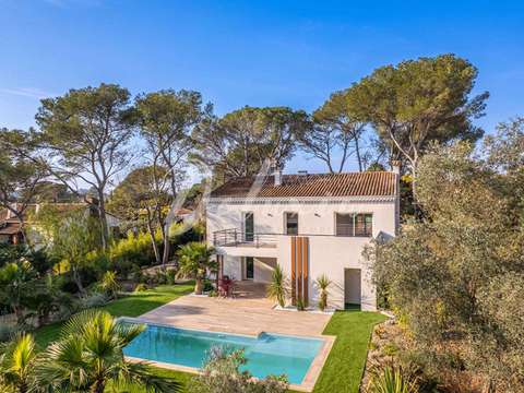 Vente maison 7 pièces Saint-Raphaël 83