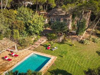 Vente maison 8 pièces Saint-Raphaël 83