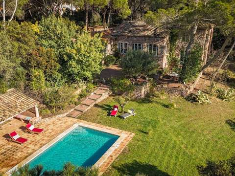 Vente maison 8 pièces Saint-Raphaël 83