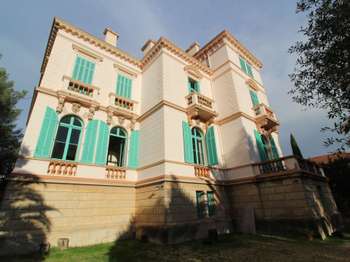 Vente maison 12 pièces Saint-Raphaël 83